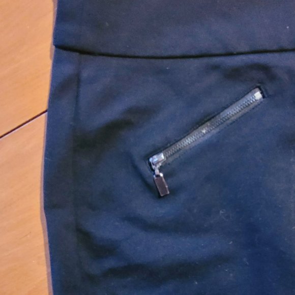 Stretch Denver Hayes black skirt- New - Picture 3 of 5